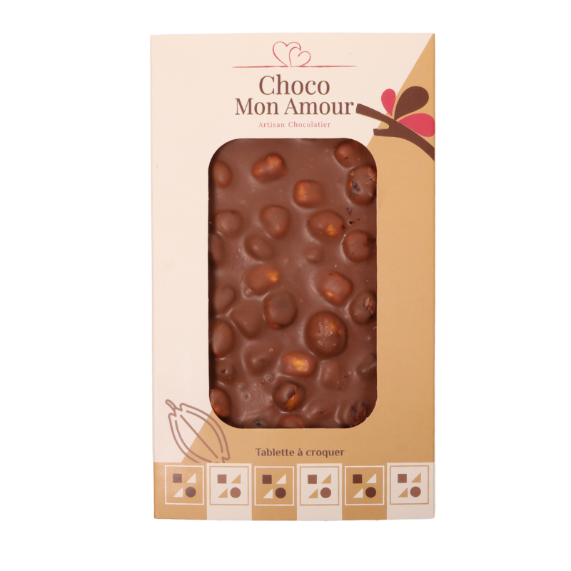 Chocolat au lait aux noisettes entières